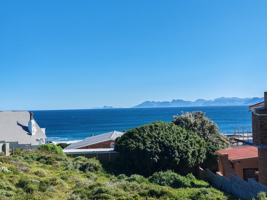 3 Bedroom Property for Sale in De Kelders Western Cape